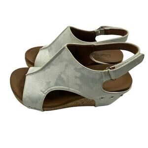 Corkys Carley Studded Slingback Wedge Womens White Casual Sandals Size 6